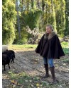 Cape Mahault – Tweed Marron Mocha | Élégance féminine après-chasse – Fabrication française